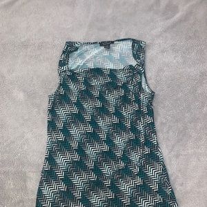 White House black market work top!